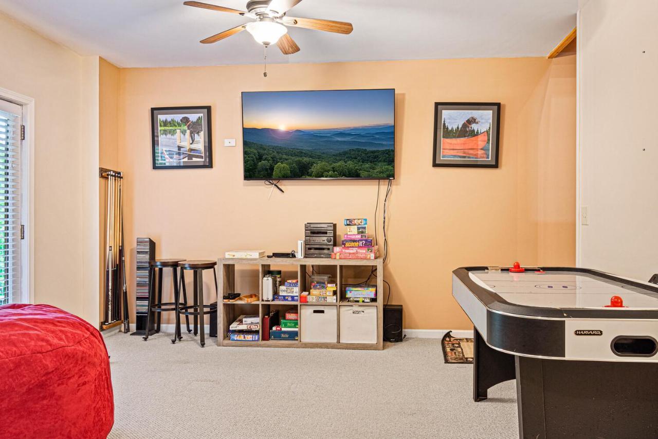 Incredible Views! - Pet Friendly - Aska Adventure Area - Bearfoot Bungalow Blue Ridge Exterior foto